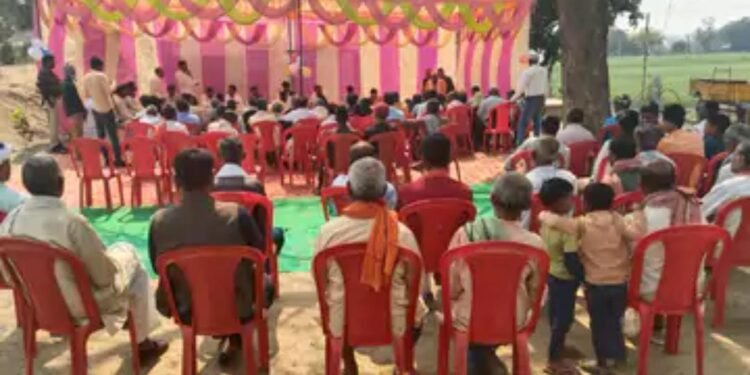 घोरावल विधायक डॉ अनिल कुमार मौर्य ने क्षेत्र के विभिन्न कार्यों का किया लोकार्पण।