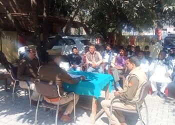 डीजे बजाने वाले सावधान! तेज आवाज एव अश्लील गाने बजे तो होगी कार्यवाही—क्षेत्राधिकारी👉👉होली और रमजान को लेकर पीस कमेटी की बैठक संपन्न।