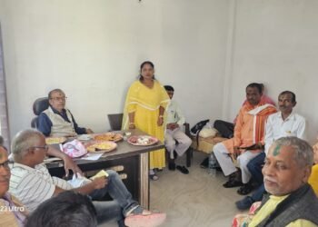 काव्य दीप साहित्य संस्था की रंगोत्सव कवि गोष्ठी।