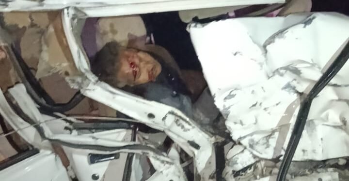 रीवा रांची राष्ट्रीय राजमार्ग पर भीषण सड़क हादसा, दो की मौत दो की हालत नाजुक।