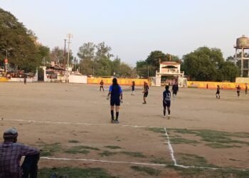 दुद्धी एवं हिंडाल्को के बीच महिला फुटबॉल मैत्रीपूर्ण मैच के रोमांचक मैच में, 1-0 से हिंडालको विजई , ,