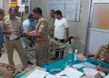 दो पक्षों में हुए विवाद में चली गोली से मचा हड़कंप, एक कि हालत गम्भीर।