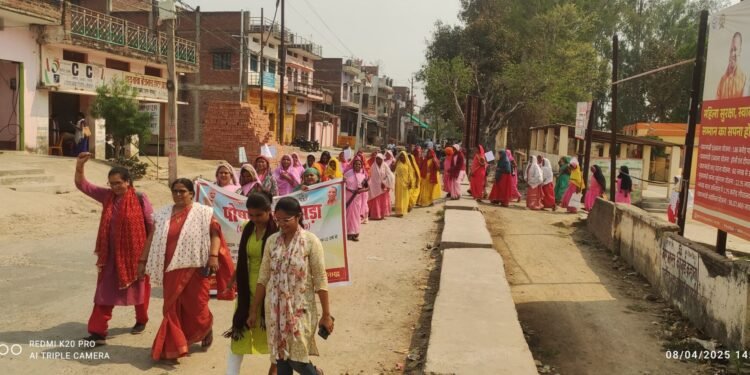 जन जन ने यह ठाना है कुपोषण मुक्त बनाना है नारे के साथ जनपद मे समस्त बाल विकाश परियोजना द्वारा 8 मार्च से 22 अप्रैल तक होने वाले पोषण पखवाड़ा का किया शुभारंभ।