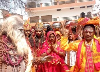 निकली कलश यात्रा, कलश स्थापना के साथ विराट रुद्र महायज्ञ शुरू।