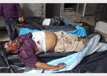 ट्रैक्टर व कार की टक्कर में दो की मौत।