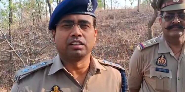 नाबालिग बच्ची से दुष्कर्म के आरोपी पुलिस मुठभेड़ में घायल,सीएचसी में चल रहा इलाज।