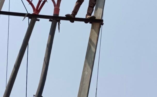 बिजली की आँखमिचौली से आमजनमानस में आक्रोश।