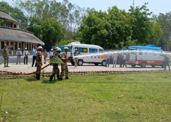 हैरतअंगेज कारनामों के साथ सीआईएसएफ जवानों ने किया मॉक ड्रिल का आयोजन।