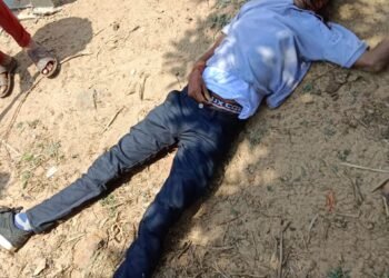 दो मोटरसाइकिल सवारों में टक्कर एक कि मौत।