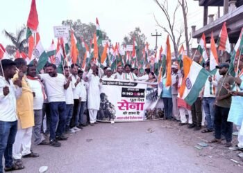 “ऑपरेशन सिंदूर” की सफलता पर नगर में निकाला गया तिरंगा यात्रा।