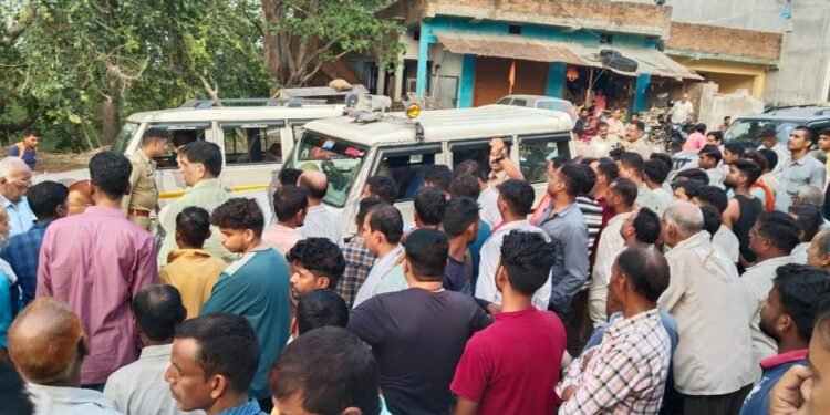 बीजपुर में विद्युत आपूर्ति बदहाल, पेयजल के लिए हाहाकार।।