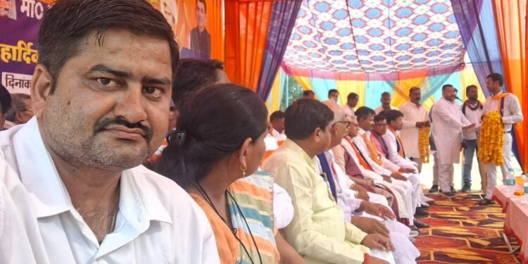 बिरसा मुंडा जल जंगल जमीन को बचाने के लिए अंग्रेजों से लड़ने का काम किया थे – जाटव आर.पी. गौतम।