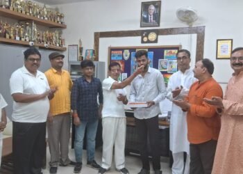 डीएवी रिंहद के दो छात्र नीट में सफल