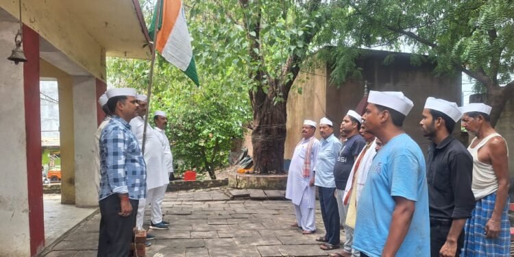 लोकतंत्र और संविधान विरोधी लोगों के खिलाफ जनजागरण व क्रांति जरूरी: कौशलेश पाठक