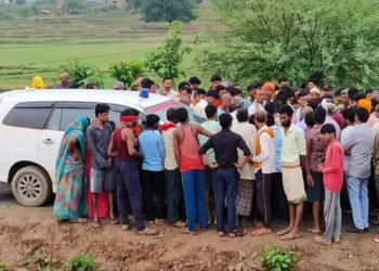 अहमदाबाद कमाने गए युवक की हुई मौत ,घर में मचा कोहराम