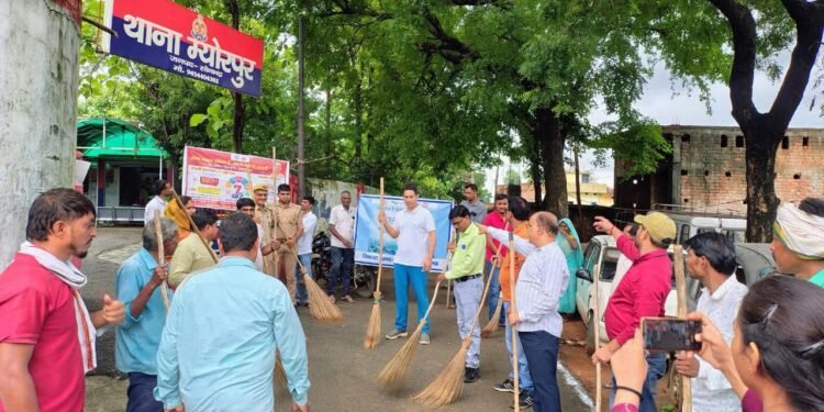 *ग्राम पंचायत म्योरपुर में स्वच्छता, प्लास्टिक मुक्त अभियान एवं वृक्षारोपण कार्यक्रम संपन्न