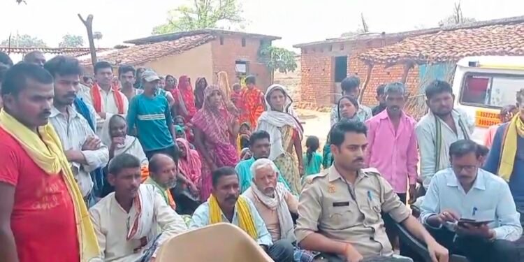 दिल्ली कमानेगए युवक का शव आया घर परिजनों मे कोहराम।