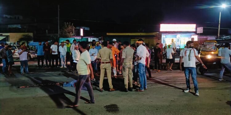 वाराणसी शक्तिनगर राजमार्ग पर अज्ञात वाहन की चपेट में आने से अधेड़ व्यक्ति की मौके पर मौत