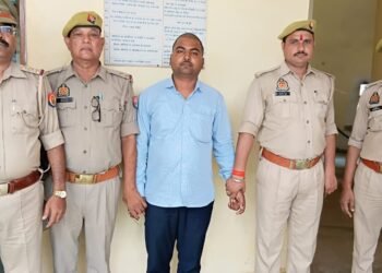 सोशल मीडिया पर हिन्दू देवी – देवताओं को लेकर आपत्तिजनक टिप्पणी करने वाला आरोपी गिरफ्तार।