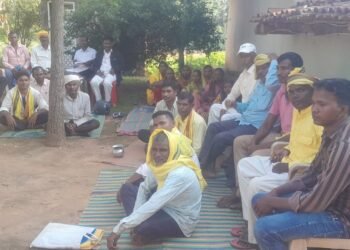 दम्पति समेत तीन के विरुद्ध एफआईआर दर्ज करने का आदेश।