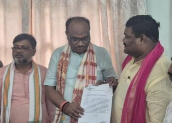 दुद्धी विधानसभा में एकलव्य मॉडल विद्यालय खोले जाने की मांग।