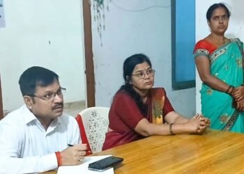 सोनभद्र के बाल गृह बालिका में 33 बालिकाएं मिली आवासित *