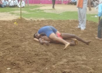 दुद्धी में नागपंचमी पर धूम,कुश्ती प्रतियोगिता में पहलवानों ने दिखाया दमखम।