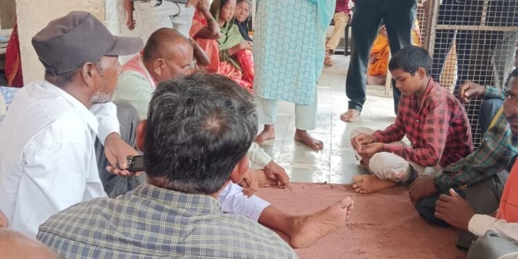 जिला प्रशासन के सहयोग से विण्ढमगंज में रोका गया बाल विवाह-महेशानंद भाई।