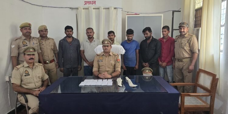 डकैती की योजना बना रहे 6 अभियुक्तों को पुलिस ने किया गिरफ्तार।