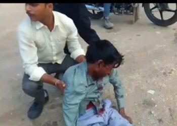 दो बाइकों की भिड़ंत में पति की मौत पत्नी गम्भीर।