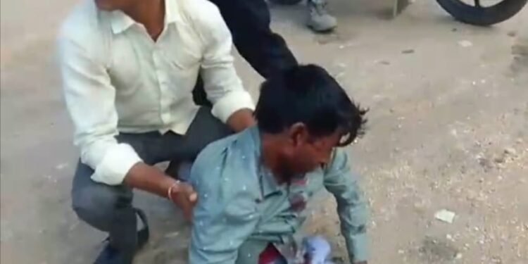 दो बाइकों की भिड़ंत में पति की मौत पत्नी गम्भीर।