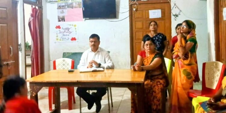 बाल गृह बालिका का प्राधिकरण सचिव ने किया निरीक्षण।