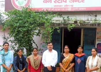 वन स्टाप सेंटर में न्यायाधीश ने लगाई शिविर, दी “राष्ट्र के लिए मध्यस्थता अभियान”, महिला हितों की जानकारी *।