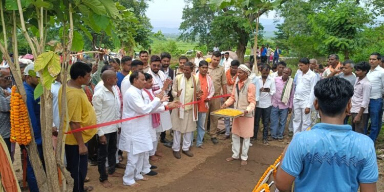 सोनांचल के हर आदिवासी का घर होगा पक्का, मिलेगी बिजली: संजीव गोड़