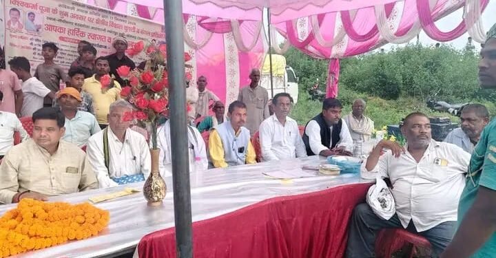 क्षेत्रीय कुश्ती दंगल मे सैकड़ो की संख्या मे पहलवानो ने लिया भाग।