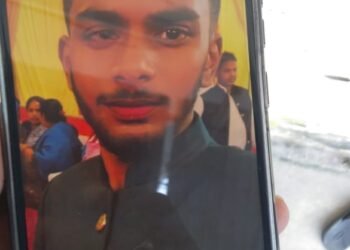 संदिग्ध परिस्थितियों में युवक की मौत से हड़कंप।