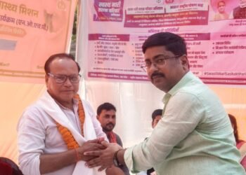 दुद्धी सामुदायिक स्वास्थ्य केंद्र पर सेवा पखवाड़ा के अंतर्गत “स्वस्थ नारी – सशक्त परिवार” अभियान का शुभारंभ।