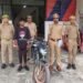 चोपन पुलिस को मिली बडी सफलता चोरी की 01 अदद टीवीएस अपाचे मोटर साइकिल बरामद व 01 नफर अभियुक्त गिरफ्तार।