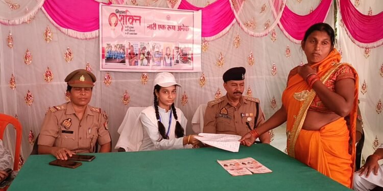 सुप्रिया वर्मा एक दिन के लिए बनी महिला थाना प्रभारी दुद्धी, पीड़ित महिलाओं की समस्याएं भी सुनी।।