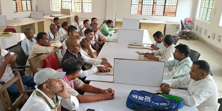 मत्स्य पालन हेतु तालाब का नीलामी प्रकिया तहसील सभाकक्ष में सम्पन्न।