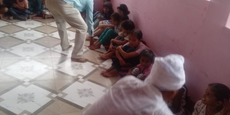 प्रत्येक माह के पुष्य नक्षत्र को प्रितनगर हनुमान मंदिर पर होता है भंडारा।