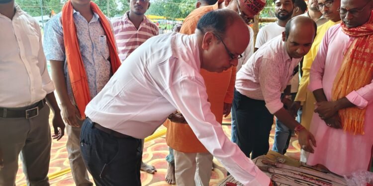 विजयदशमी पर विश्व हिन्दू परिषद ने किया शस्त्र पूजन।।