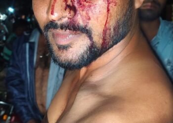 सलैयाडिह में दुर्गा पूजा समिति अध्यक्ष पर जानलेवा हमला, दो आरोपी गिरफ्तार, अन्य फरार।।