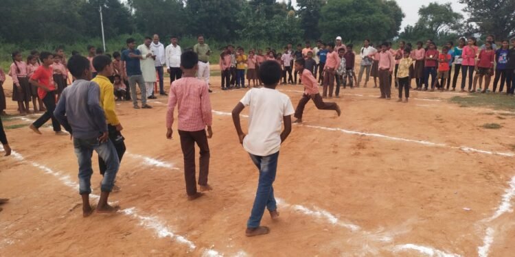 न्यायपंचायत बीड़र की खेलकूद प्रतियोगिता हुई सम्पन्न,बच्चों ने दिखाया दम।