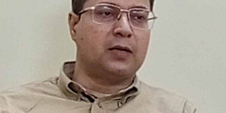 बकाये मजदूरी पर दूसान के अधिकारियो पर सीएमडी की लगी फटकार ।