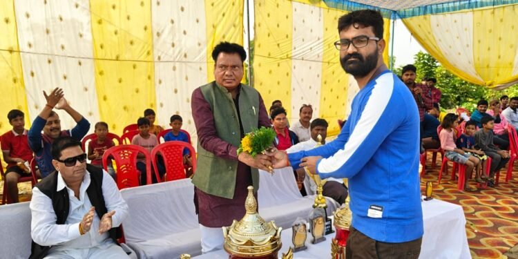 दो दिवसीय अंतरराज्यीय बालीबाल प्रतियोगिता का शुभारंभ।।