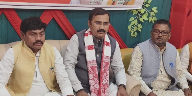 आगामी जनजातीय गौरव दिवस को सफल बनाने के लिए बीजेपी पदाधिकारियों की बैठक।