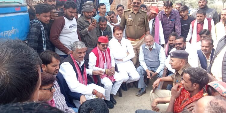 *भाजपा सरकार में माफियाओं द्वारा अवैध खनन चरम सीमा पर……… छोटे लाल सिंह खरवार।