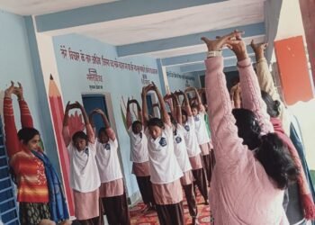 ‘आनन्दम’ कार्यक्रम से बच्चों में उमंग, योगा सत्र ने बढ़ाया उत्साह।