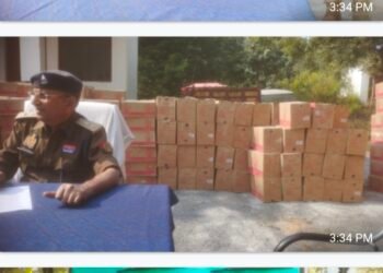 दुद्धी में करोड़ों की अवैध शराब पकड़ी गई: 680 पेटियां, 6085 लीटर अंग्रेजी शराब बरामद, अंतर्राज्यीय तस्कर गिरफ्तार।।